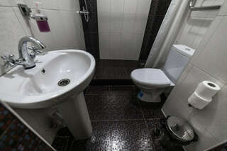 Отель Горский Дом Домбай Двухместный номер с 1 кроватью или 2 отдельными кроватями-4