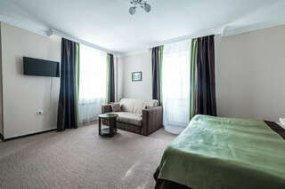 Отель Горский Дом Домбай Стандартный трехместный номер-2